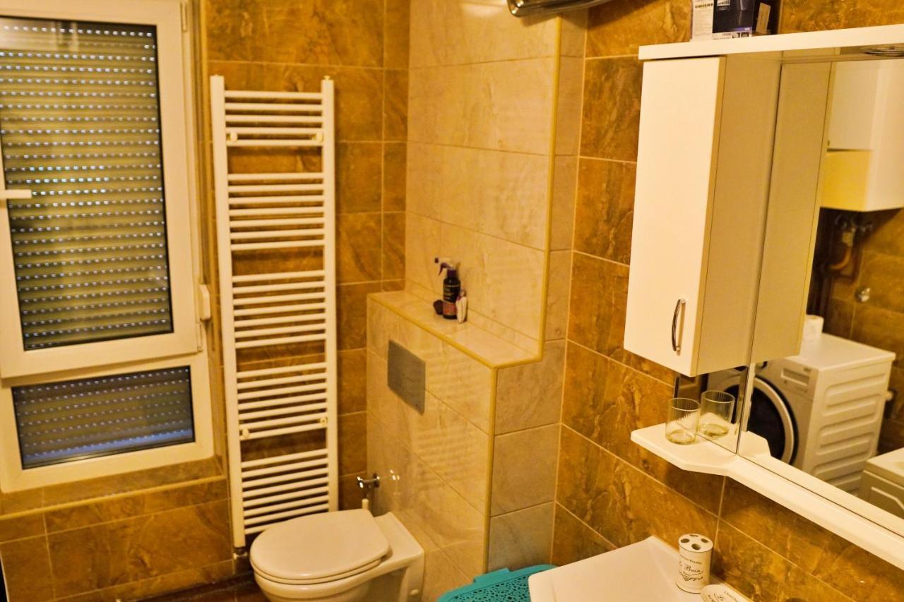 City Center Grand Apartment - Three-Bedroom, Free Parking Sarajevo Extérieur photo